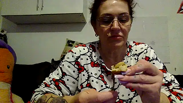 Snapshot of RubyyRosee chatting on 02.15.26 RubyyRosee online show from 02.15.26