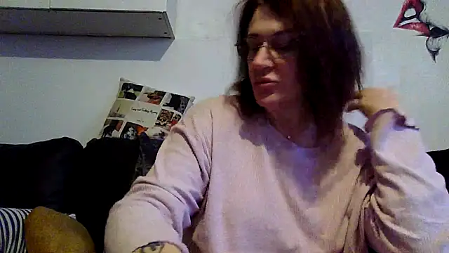 Snapshot of RubyyRosee chatting on 02.16.26 RubyyRosee online show from 02.16.26