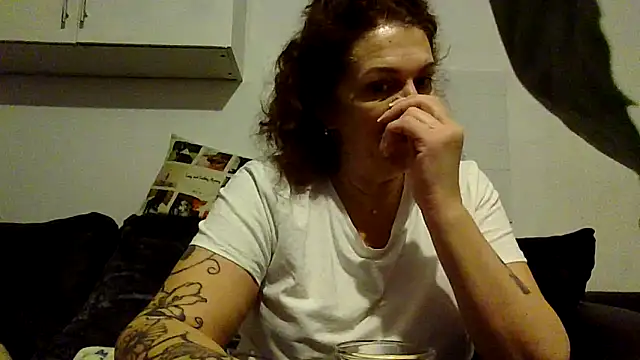 Snapshot of RubyyRosee chatting on 02.17.26 RubyyRosee online show from 02.17.26