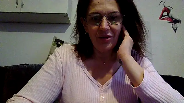 Snapshot of RubyyRosee chatting on 03.19.26 RubyyRosee online show from 03.19.26