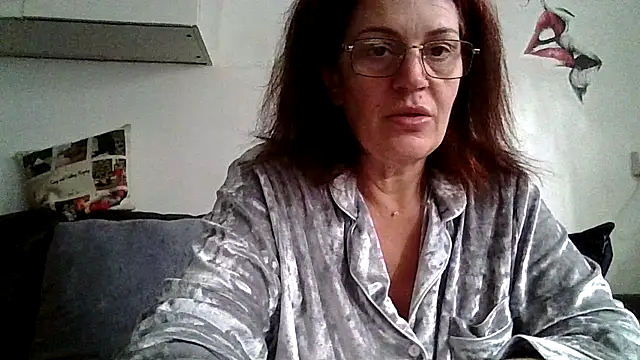 RubyyRosee online show from 04.09.26