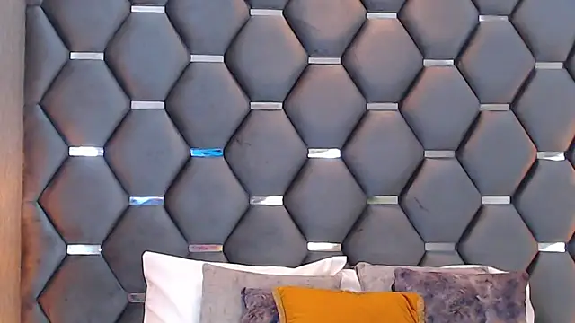 Snapshot of MelodyCarsson chatting on 02.02.26 MelodyCarsson online show from 02.02.26