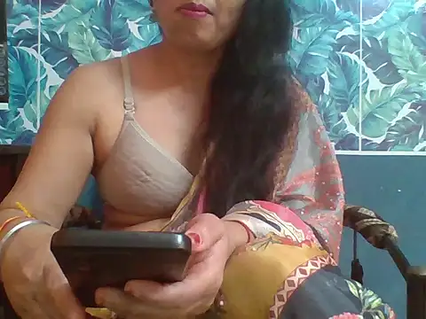 Snapshot of Marathi_q4een01 chatting on 12.01.25 Marathi q4een01 online show from 12.01.25