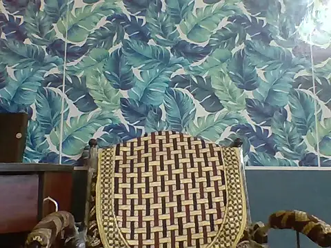 Snapshot of Marathi_q4een01 chatting on 12.23.25 Marathi q4een01 online show from 12.23.25