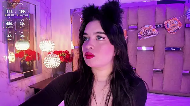 KateLee online show from 10.02.25