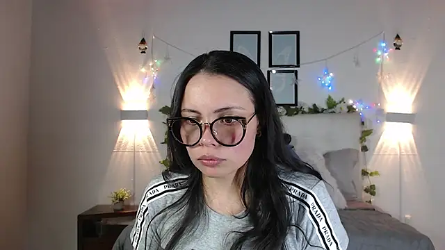 Megan 05  online show from 03.09.26