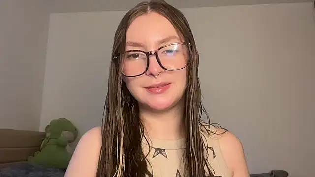 velvet  moon online show from 05.08.26