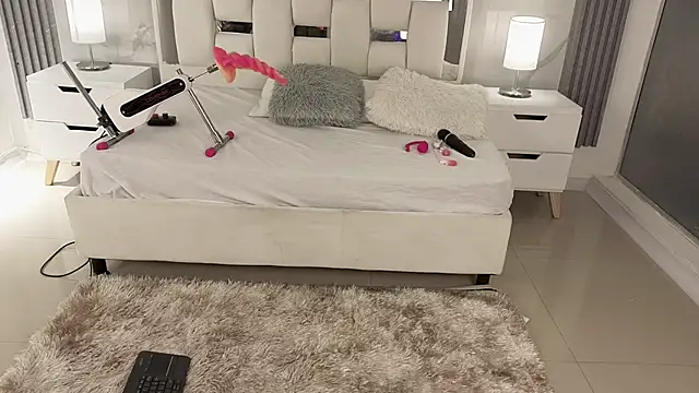 Lisa sweetas online show from 04.30.26