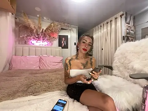 Snapshot of EvianaEvans chatting on 02.21.26 EvianaEvans online show from 02.21.26