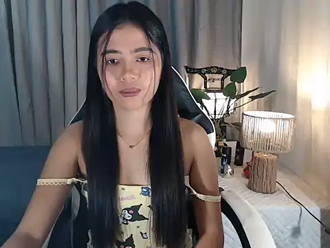 Snapshot of pinay_sharmelyn chatting on 02.12.26 pinay sharmelyn online show from 02.12.26
