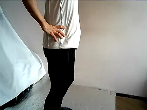 matrix70016 online show from 10.15.25