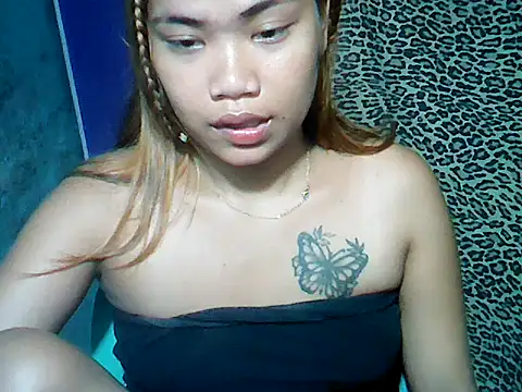 MorenaLovelyPinay24 online show from 04.28.26