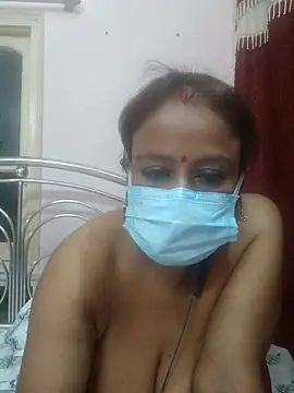 Snapshot of Barna_Love chatting on 06.15.26 Barna Love online show from 06.15.26