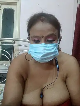 Snapshot of Barna_Love chatting on 08.04.26 Barna Love online show from 08.04.26