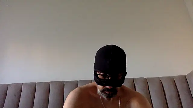 Snapshot of CaiBull chatting on 07.20.26 CaiBull online show from 07.20.26