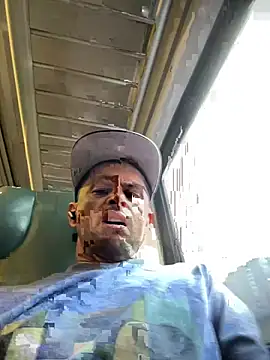 Carlosmauricio123 online show from 07.10.26