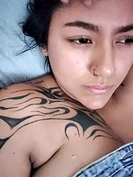 Megara 25 online show from 11.21.25