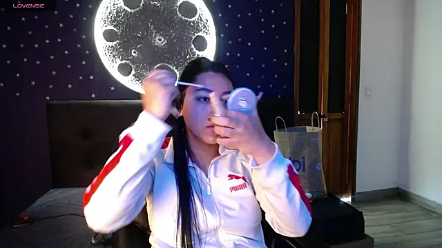 Megara 25 online show from 05.19.26