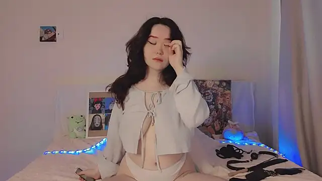 Snapshot of tsunade_chan chatting on 06.24.26 tsunade chan online show from 06.24.26