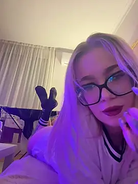 marnemzavar444 online show from 03.05.26