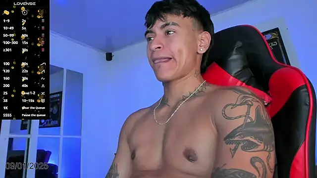 Snapshot of Ftm_xxxperiencie chatting on 01.10.26 Ftm xxxperiencie online show from 01.10.26