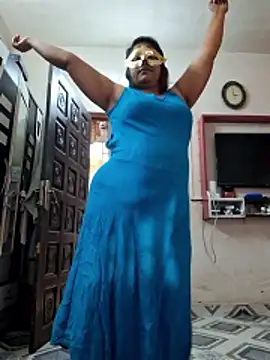 Snapshot of SIMIHOT chatting on 01.14.26 SIMIHOT online show from 01.14.26