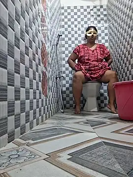 Snapshot of SIMIHOT chatting on 02.01.26 SIMIHOT online show from 02.01.26