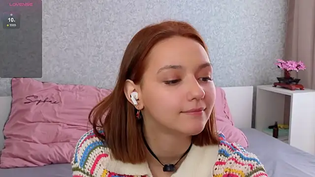 MiaSkyKiss online show from 06.22.26