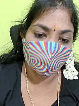 Snapshot of Tamil_Mithra chatting on 04.22.26 Tamil Mithra online show from 04.22.26