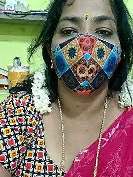Snapshot of Tamil_Mithra chatting on 04.25.26 Tamil Mithra online show from 04.25.26