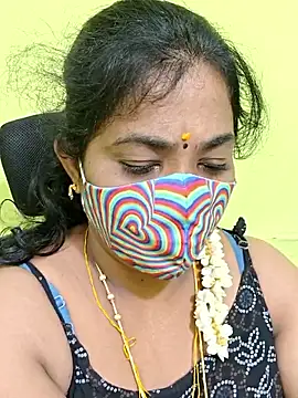 Snapshot of Tamil_Mithra chatting on 05.16.26 Tamil Mithra online show from 05.16.26
