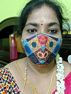 Snapshot of Tamil_Mithra chatting on 05.18.26 Tamil Mithra online show from 05.18.26