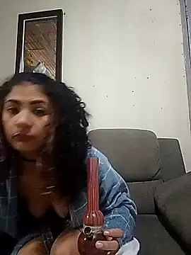 Snapshot of Camilla-23y chatting on 09.24.25 Camilla-23y online show from 09.24.25