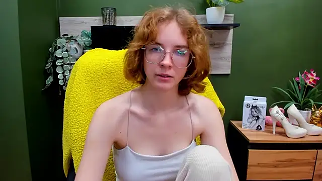 juicyPenny online show from 10.20.25