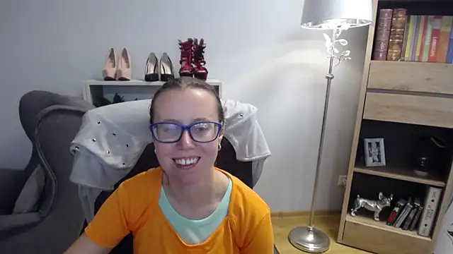 sweetxLizzy online show from 09.19.25