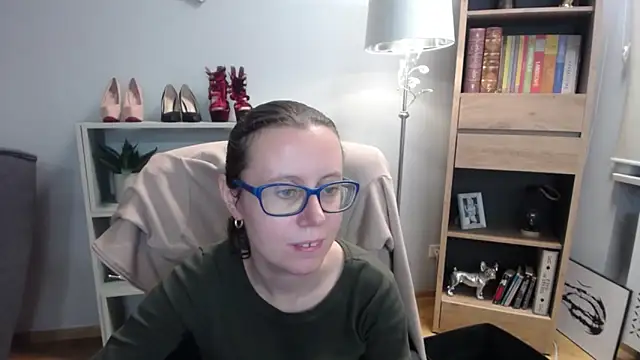 sweetxLizzy online show from 10.28.25