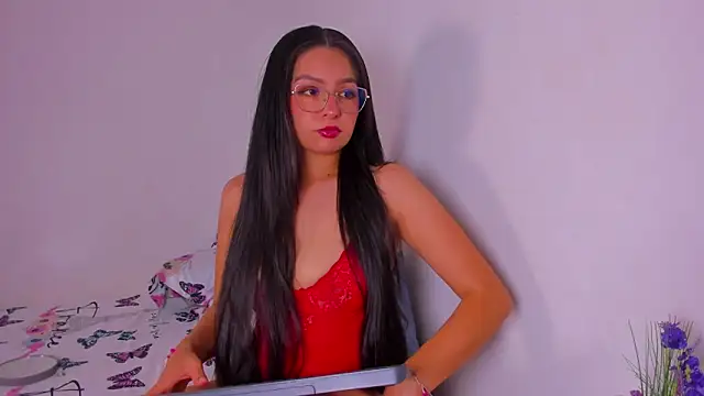 latingabby online show from 04.28.26