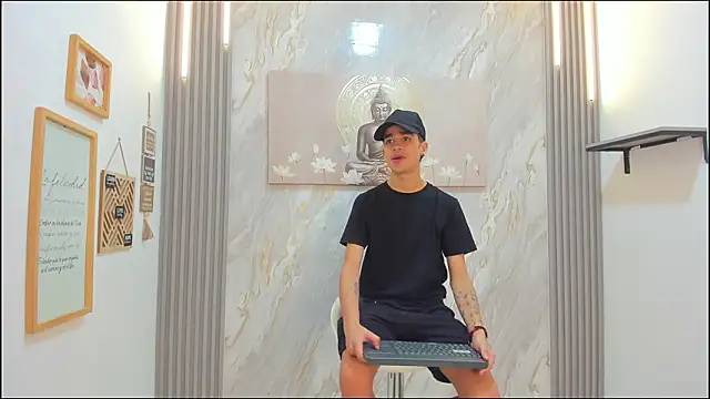 Snapshot of TWINKS_BOYS1 chatting on 01.15.26 TWINKS BOYS1 online show from 01.15.26