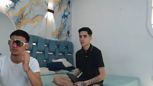 Snapshot of TWINKS_BOYS1 chatting on 02.03.26 TWINKS BOYS1 online show from 02.03.26