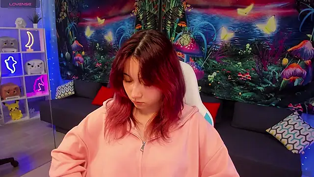 ClaraParks online show from 11.24.25