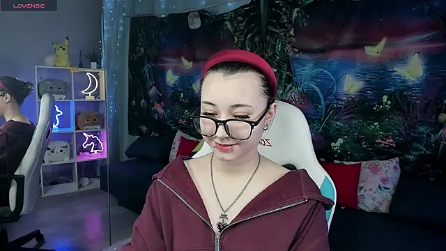 ClaraParks online show from 02.25.26