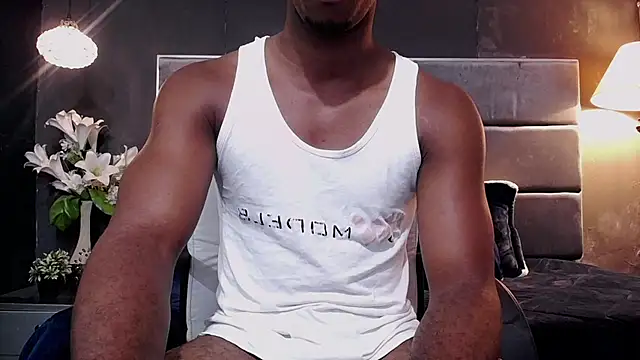 Snapshot of blackbignude chatting on 10.24.25 blackbignude online show from 10.24.25
