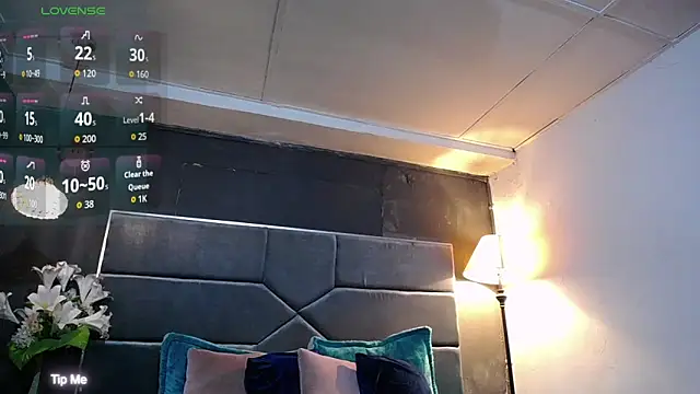 Snapshot of blackbignude chatting on 11.23.25 blackbignude online show from 11.23.25
