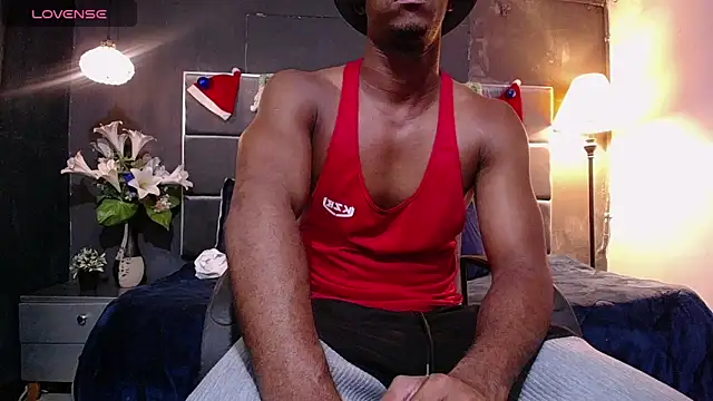 Snapshot of blackbignude chatting on 12.23.25 blackbignude online show from 12.23.25