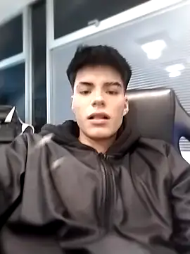 Dulcey  online show from 09.11.25