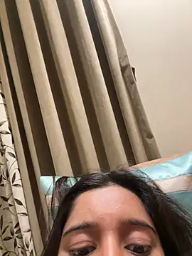 Snapshot of desitease chatting on 10.12.25 desitease online show from 10.12.25