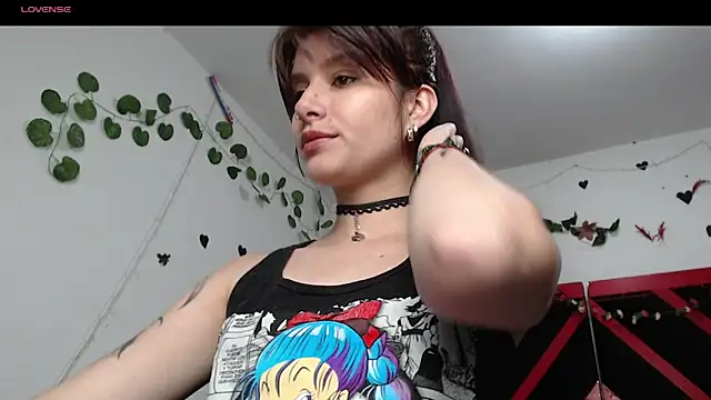 Snapshot of hecate_dark chatting on 01.09.26 hecate dark online show from 01.09.26