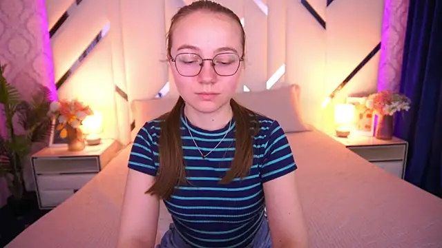 ArrinaWairr online show from 05.26.26