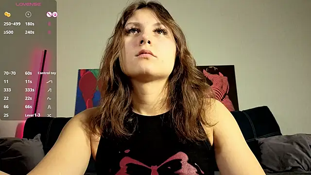 TrixiBell online show from 11.19.25