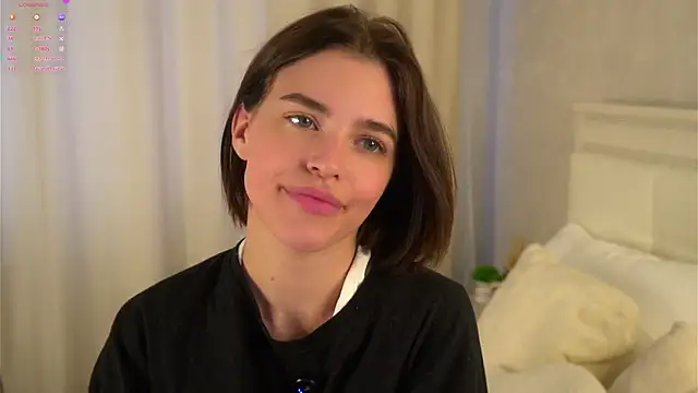 EleneButton online show from 04.25.26